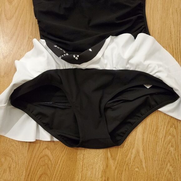 Profile by Gottex Halter Swimdress sz 10. - Picture 6 of 14